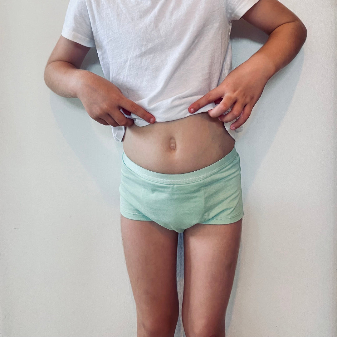 Child wearing Snazzi Pants Nights Trainers - Moss Boss